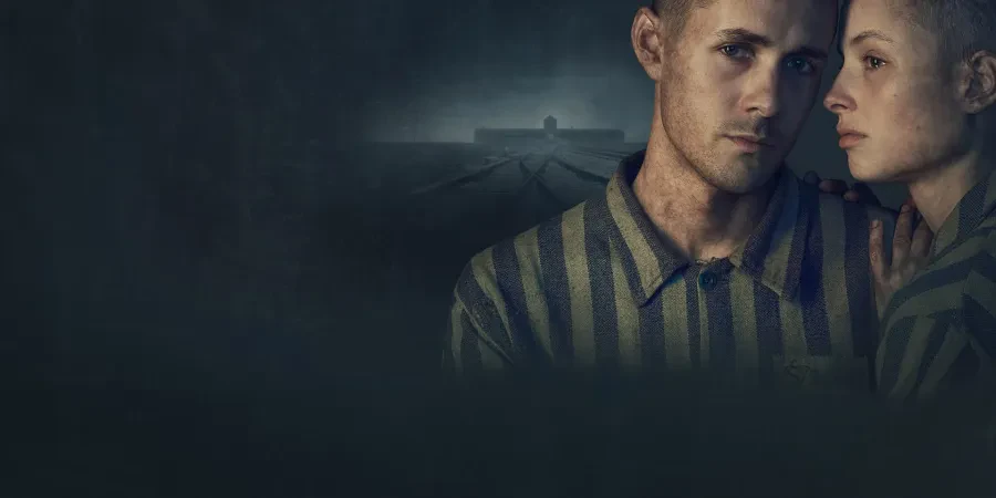 Filme 2025: fiul Tatuatorului paseste pe urmele parintilor sai la Auschwitz - disponibil pe Sky Showtime!