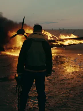 Va recomandam un film intens de razboi, cu 3 premii Oscar, regizat de Christopher Nolan, disponibil pe Netflix!