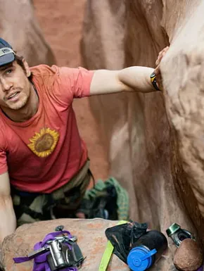 Un om singur in fata mortii – Super film disponibil pe Disney+