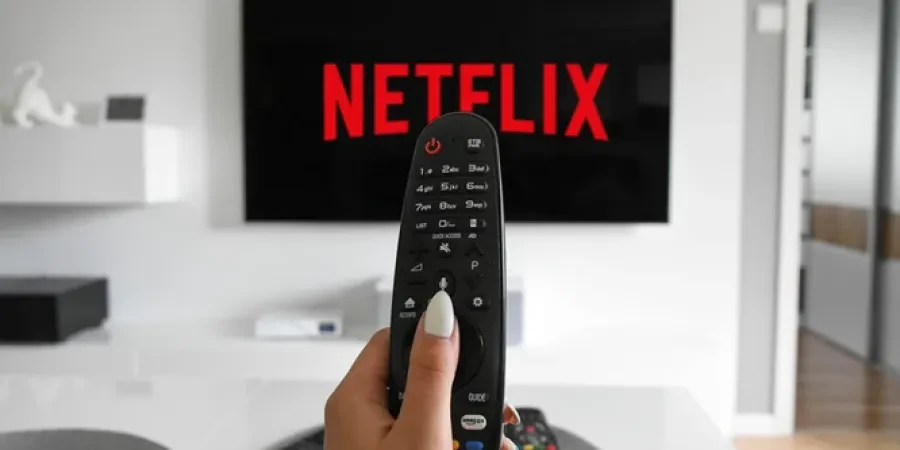 Coduri secrete Netflix. Cum poti sa vezi seriale si filme ascunse!