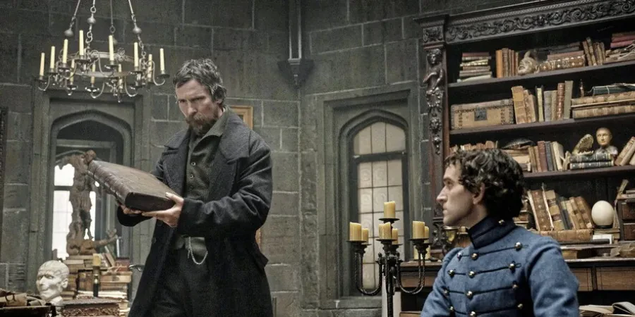 Top 8 cele mai bune filme ca "The Pale Blue Eye" pe care trebuie neaparat sa le vezi!