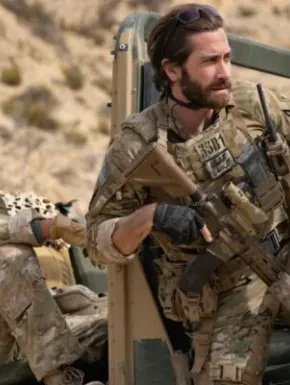 Jake Gyllenhaal joaca in super filmul The Covenant! Vezi aici povestea si cand apare filmul!