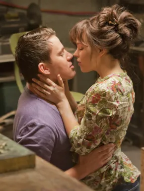 Un film de dragoste exceptional, inspirat din fapte reale, este disponibil pe Netflix! Tu l-ai vazut?