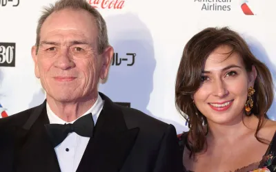 Victoria Jones, fiica actorului Tommy Lee Jones, găsită fara suflare într-o cameră de hotel, la 34 de ani