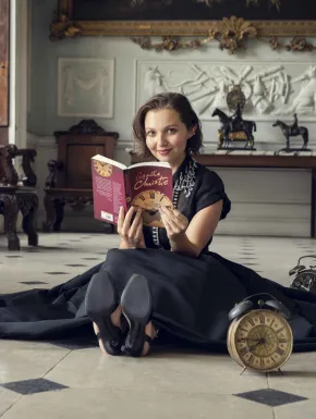 Această miniserie (doar 3 episoade) marca Agatha Christie din 2026 te va ține cu sufletul la gură – disponibilă acum pe Netflix!