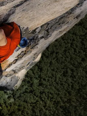 Vă recomandăm un super film care te ține cu sufletul la gură pana la final (pe Disney+)