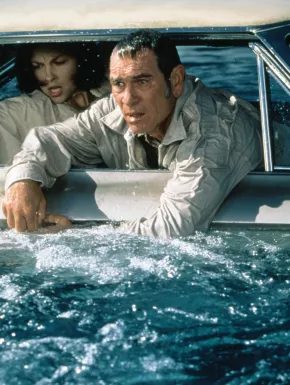 Un super film thriller mai vechi cu Tommy Lee Jones a ajuns in top 3 Netflix Romania! Tu l-ai vazut?