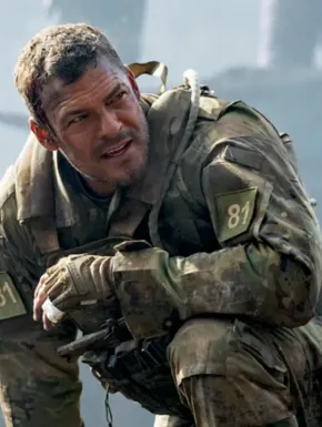 Am văzut noul film de pe Netflix cu Alan Ritchson – e absurd si exagerat, dar surprinzător de captivant!